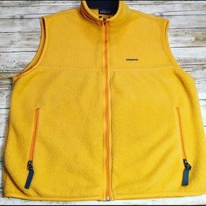 Yellow Patagonia Synchilla vest L